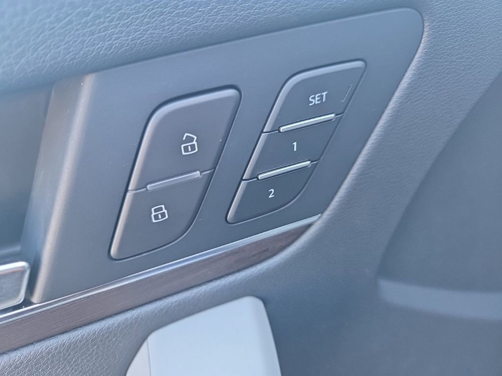 Used 2023 Audi Q5 2.0T Premium Plus w/ Premium Plus Package image 25