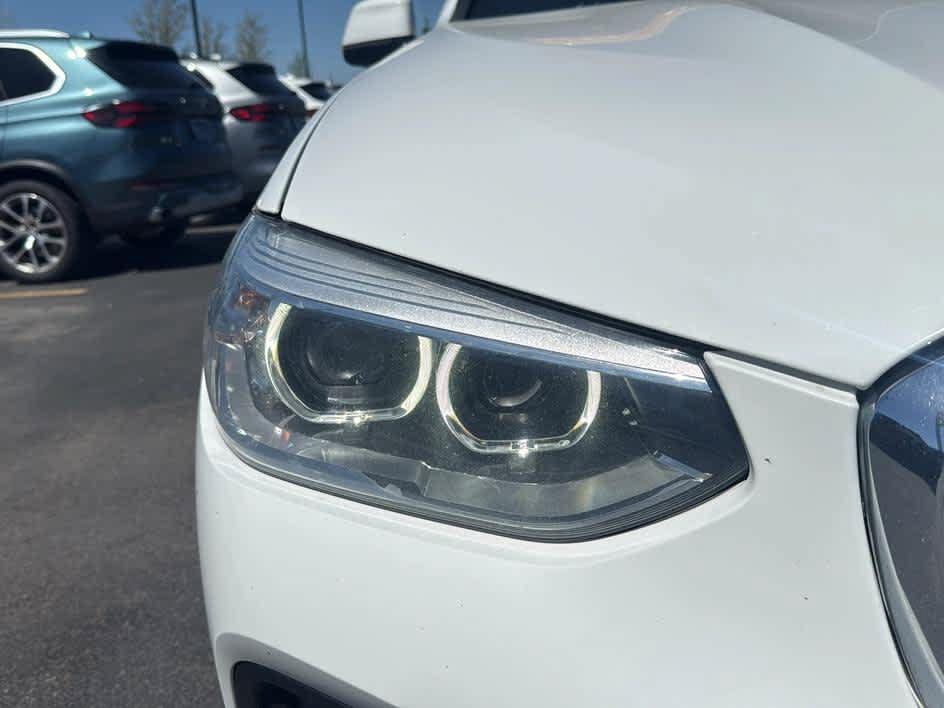 Used 2020 BMW X4 xDrive30i w/ Premium Package AWD/4WD image 10