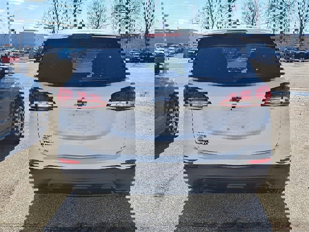 Used 2024 Chevrolet Equinox LS w/ LS Convenience Package image 7