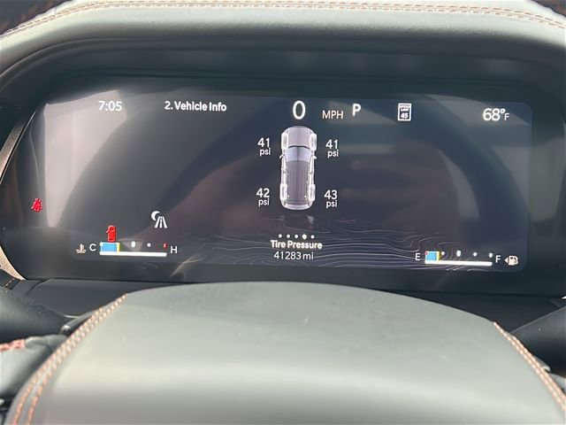 Used 2023 Jeep Grand Cherokee Summit AWD/4WD image 23