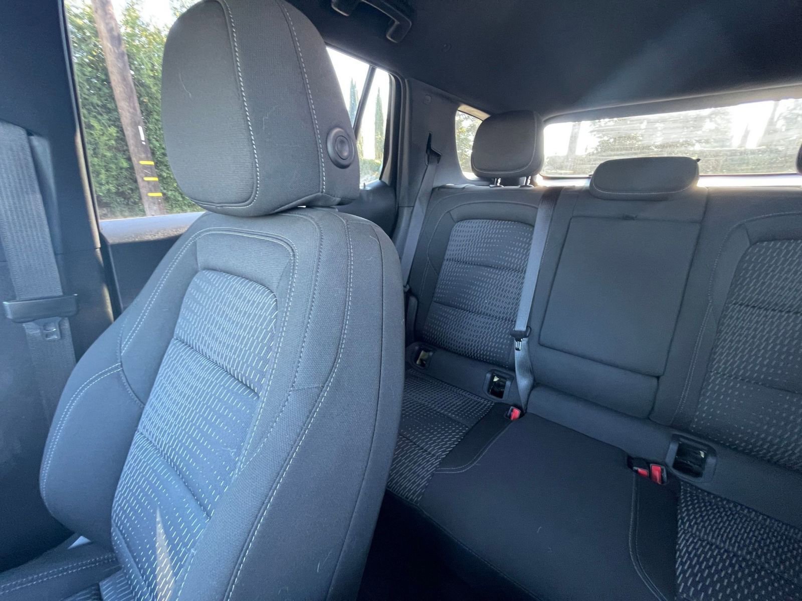 Used 2025 Chevrolet Equinox LT image 38