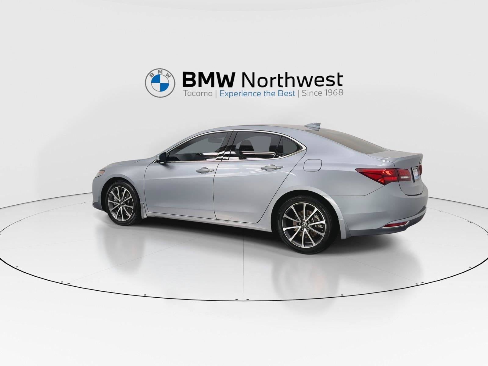 Used 2015 Acura TLX w/ Technology Package FWD image 12