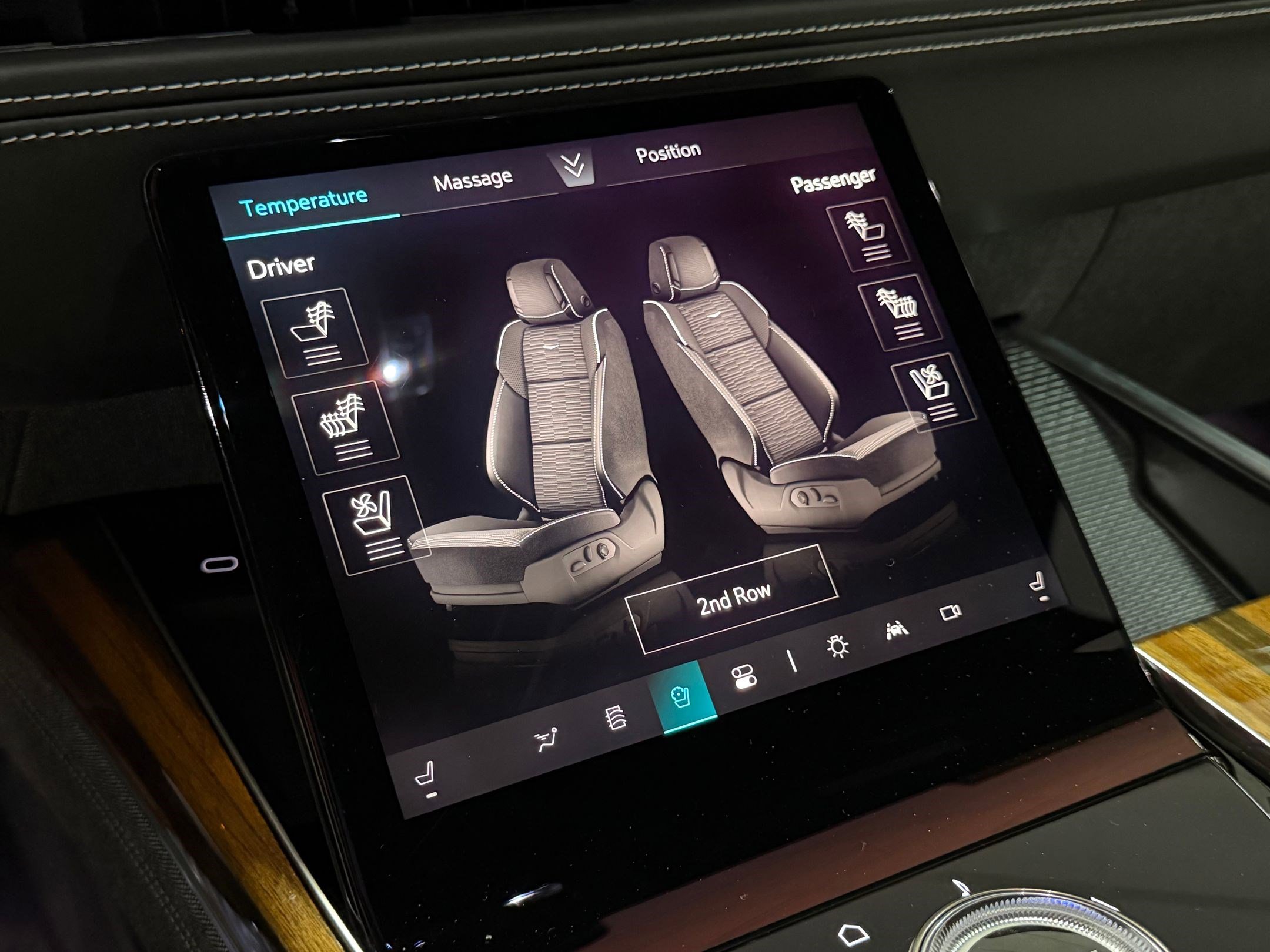 New 2025 Cadillac Escalade Premium Luxury Platinum AWD/4WD image 53