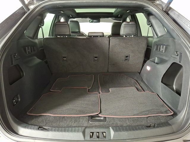 Used 2024 Ford Edge ST-Line w/ Class II Trailer Tow Package AWD/4WD image 29