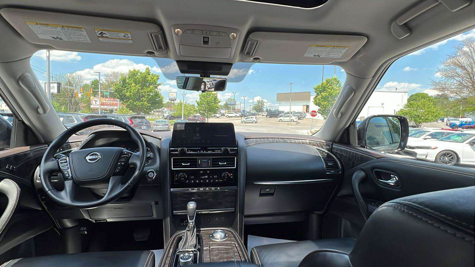 Used 2022 Nissan Armada Platinum w/ Captain's Chairs Package AWD/4WD image 22