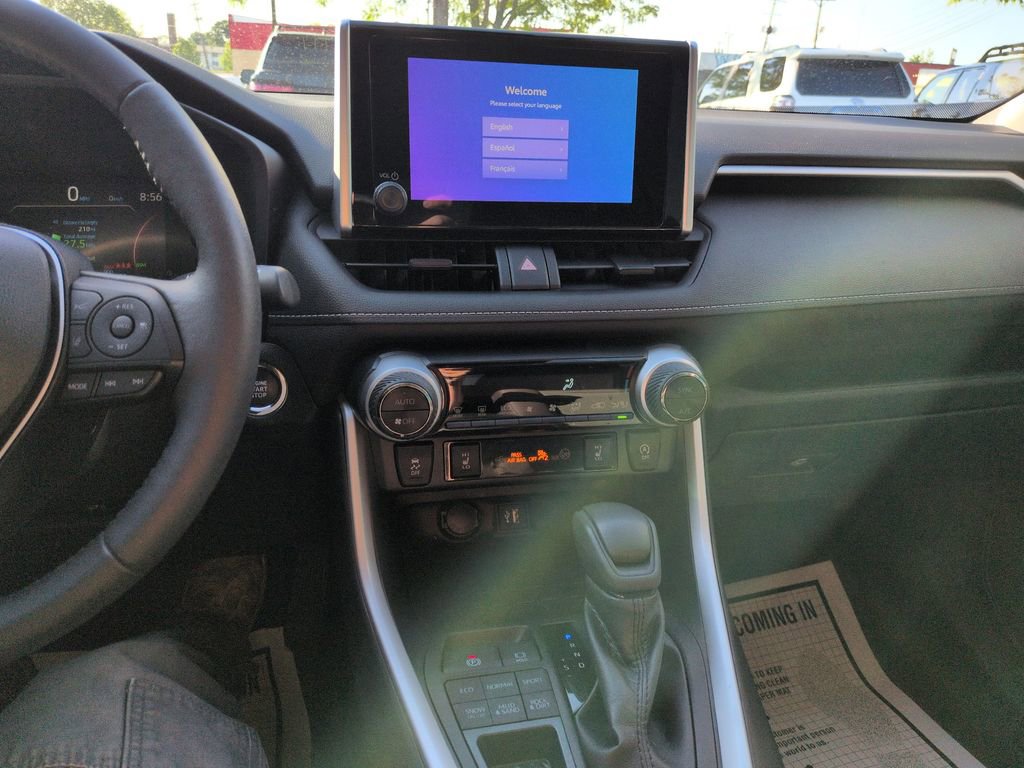 Certified 2023 Toyota RAV4 XLE w/ Convenience Package AWD/4WD image 17