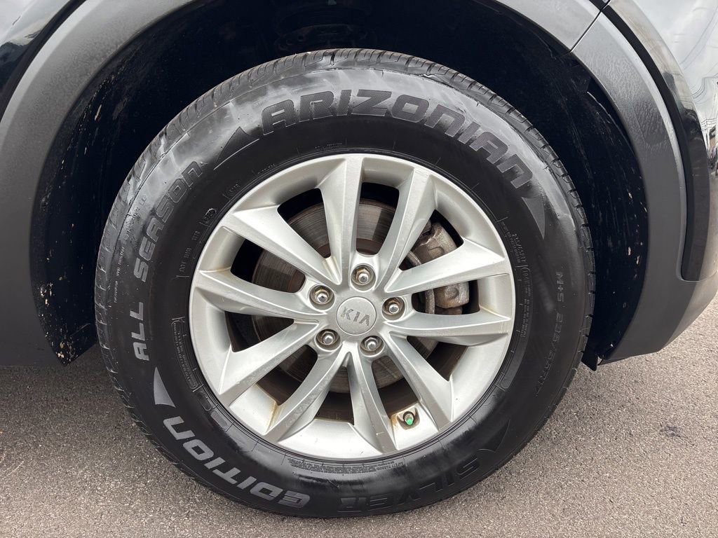 Used 2016 Kia Sorento LX image 52