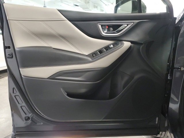 Used 2022 Subaru Forester Limited image 13