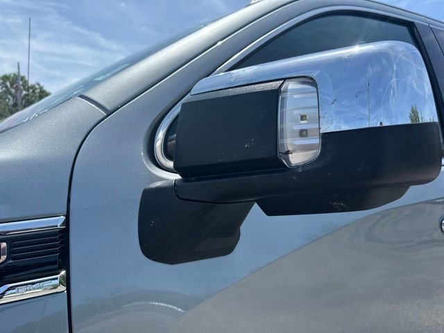 Used 2025 GMC Sierra 1500 SLT AWD/4WD image 12