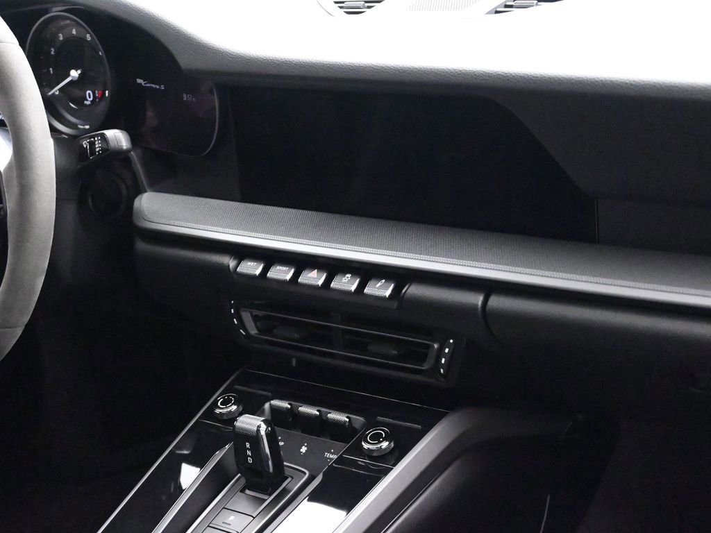 Used 2020 Porsche 911 Carrera S image 18