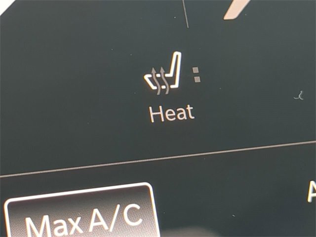 Used 2021 Chrysler Pacifica Touring-L image 22