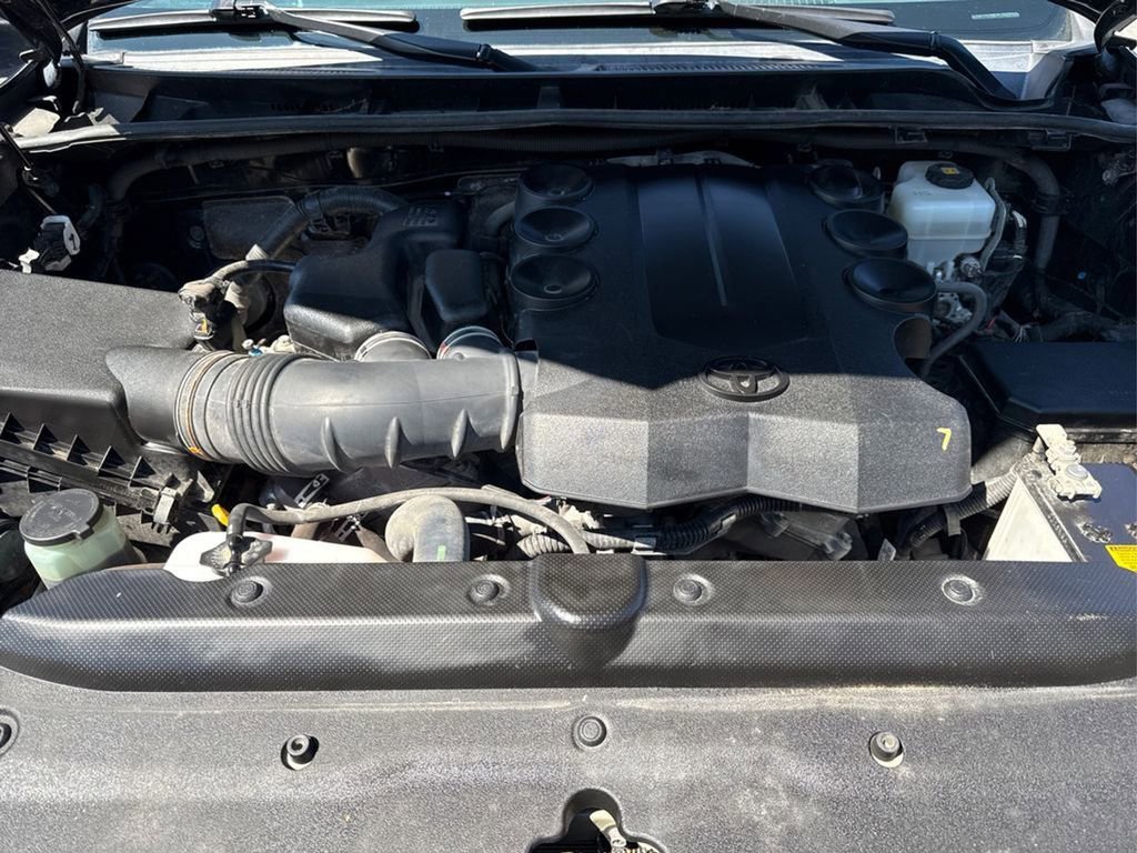 Used 2019 Toyota 4Runner Limited image 13