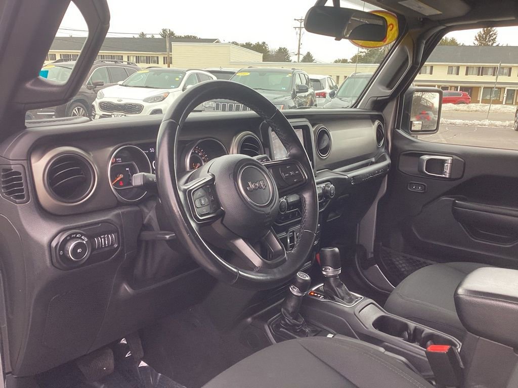 Used 2021 Jeep Wrangler Unlimited Sport image 12