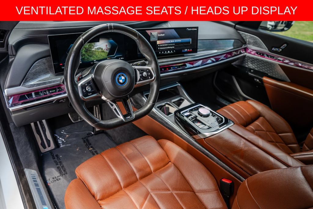 Used 2023 BMW i7 xDrive60 AWD/4WD image 4