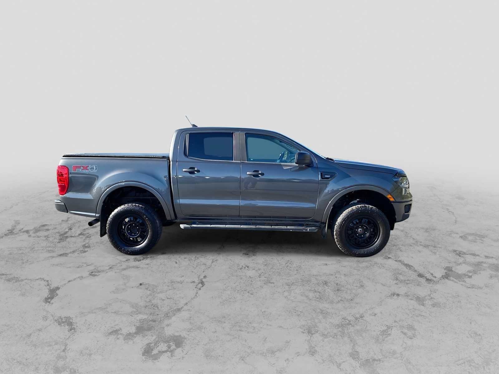 Used 2020 Ford Ranger XLT w/ Equipment Group 302A Luxury AWD/4WD image 9