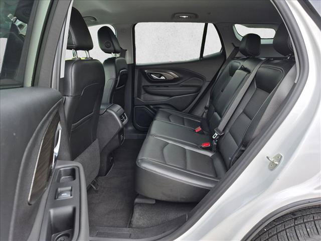 Used 2023 GMC Terrain SLT AWD/4WD image 19