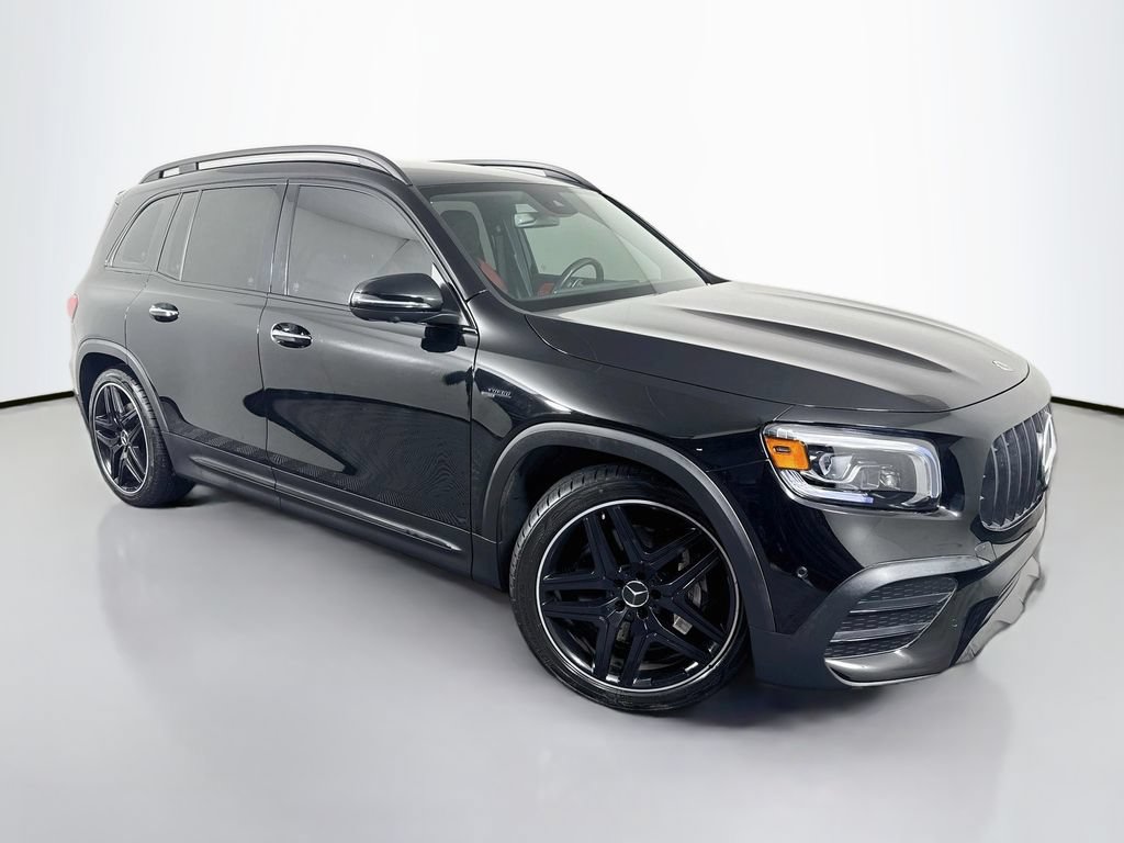 Used 2022 Mercedes-Benz GLB 35 AMG 4MATIC image 3