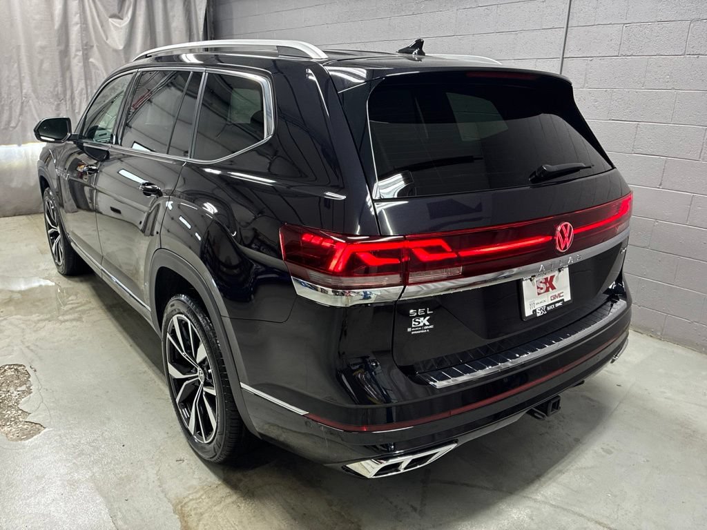 Used 2025 Volkswagen Atlas SEL Premium R-Line AWD/4WD image 34
