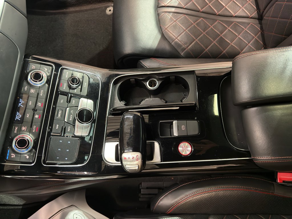 Used 2017 Audi S8 Plus image 19