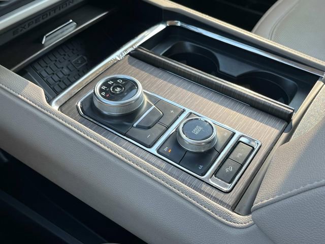 Used 2024 Ford Expedition Max Limited image 41