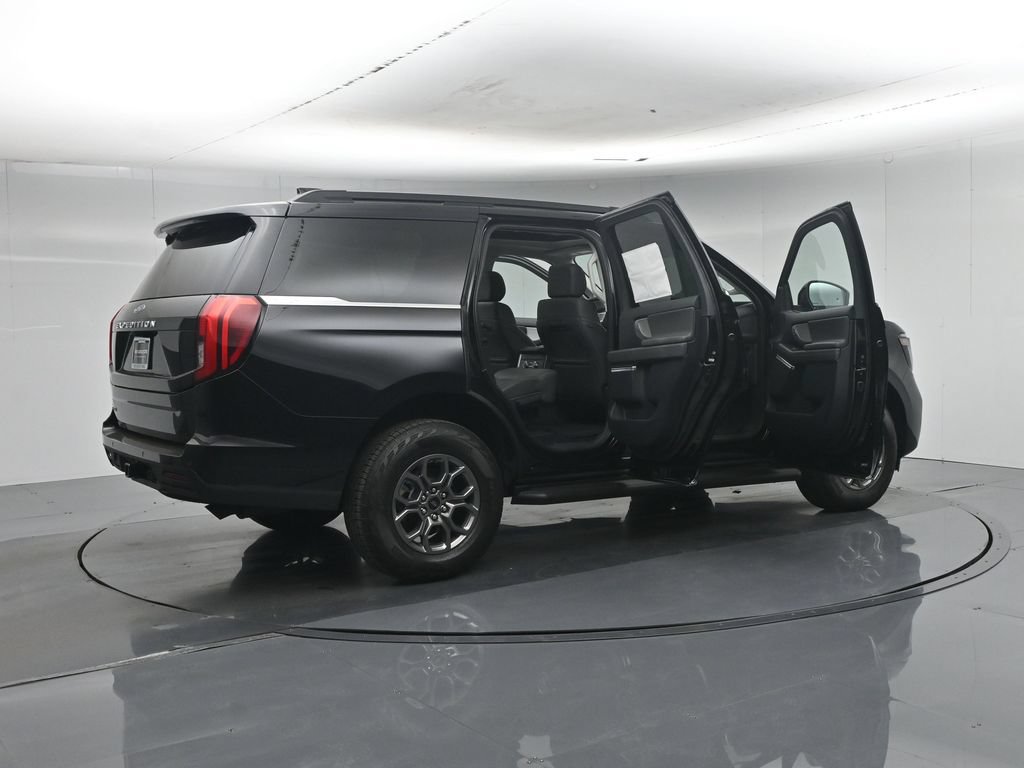 New 2026 Ford Expedition Active AWD/4WD image 5