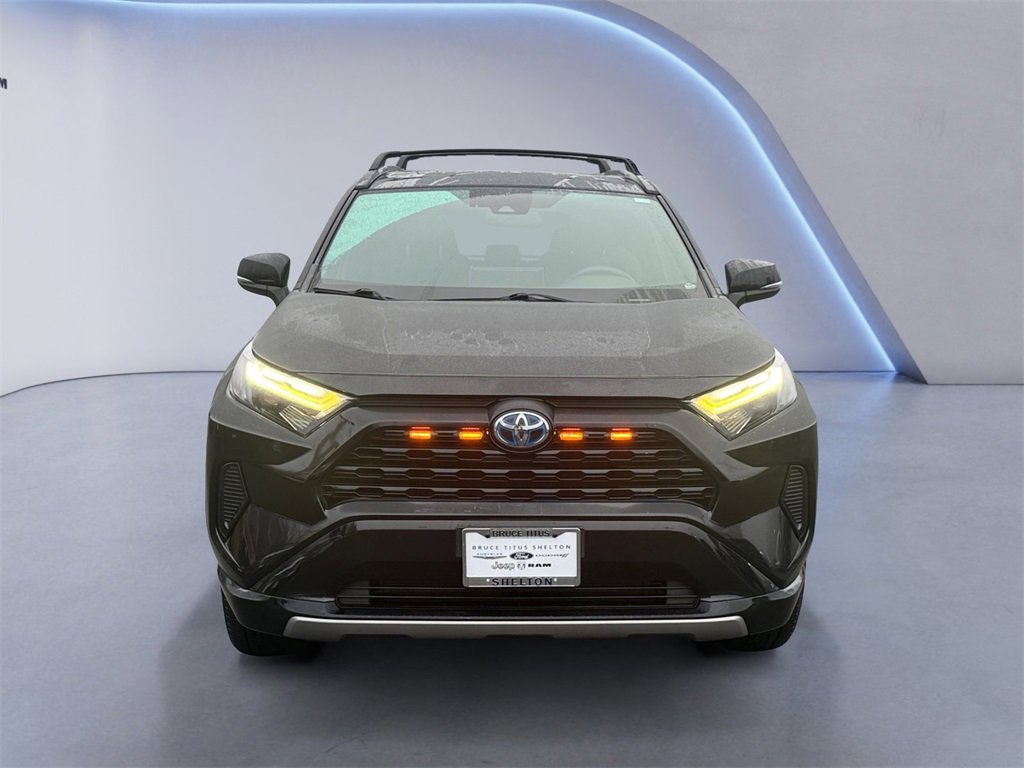 Used 2022 Toyota RAV4 SE image 8