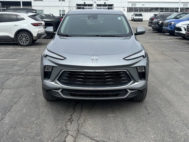 Certified 2024 Buick Encore GX Preferred w/ Comfort Package image 2