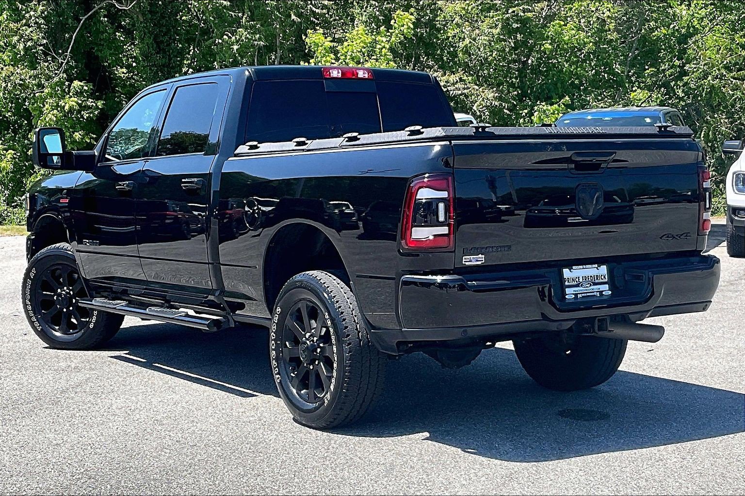 Used 2023 RAM 2500 Laramie AWD/4WD image 10