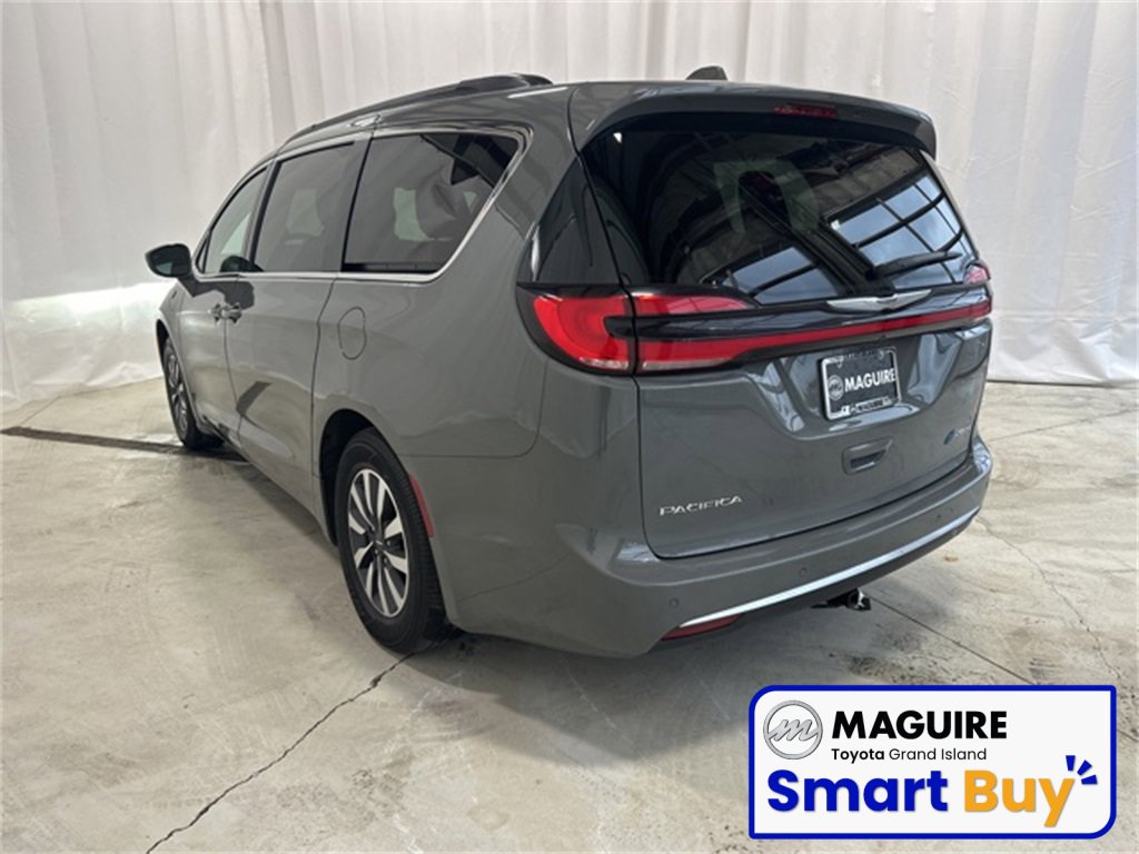 Used 2022 Chrysler Pacifica Touring-L image 30