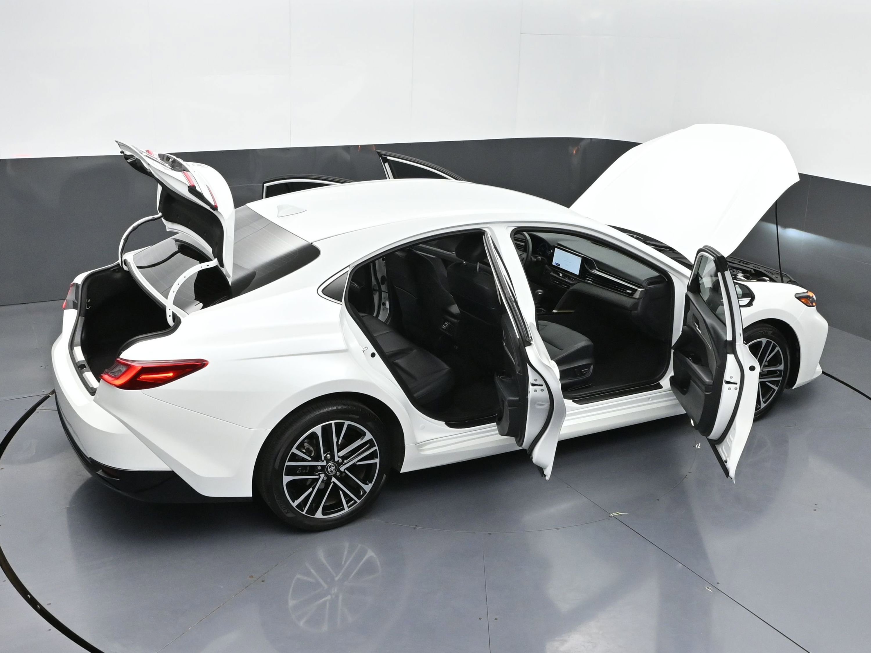 Certified 2025 Toyota Camry XLE image 51