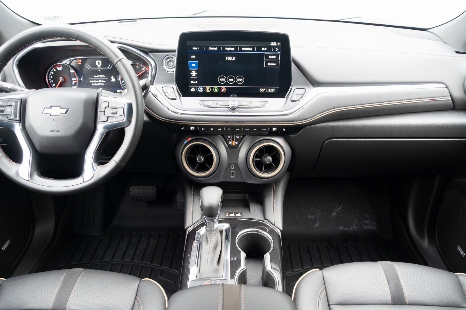 Used 2024 Chevrolet Blazer Premier AWD/4WD image 20