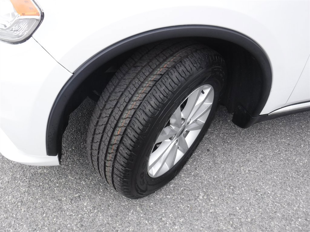 Used 2020 Dodge Durango AWD image 18