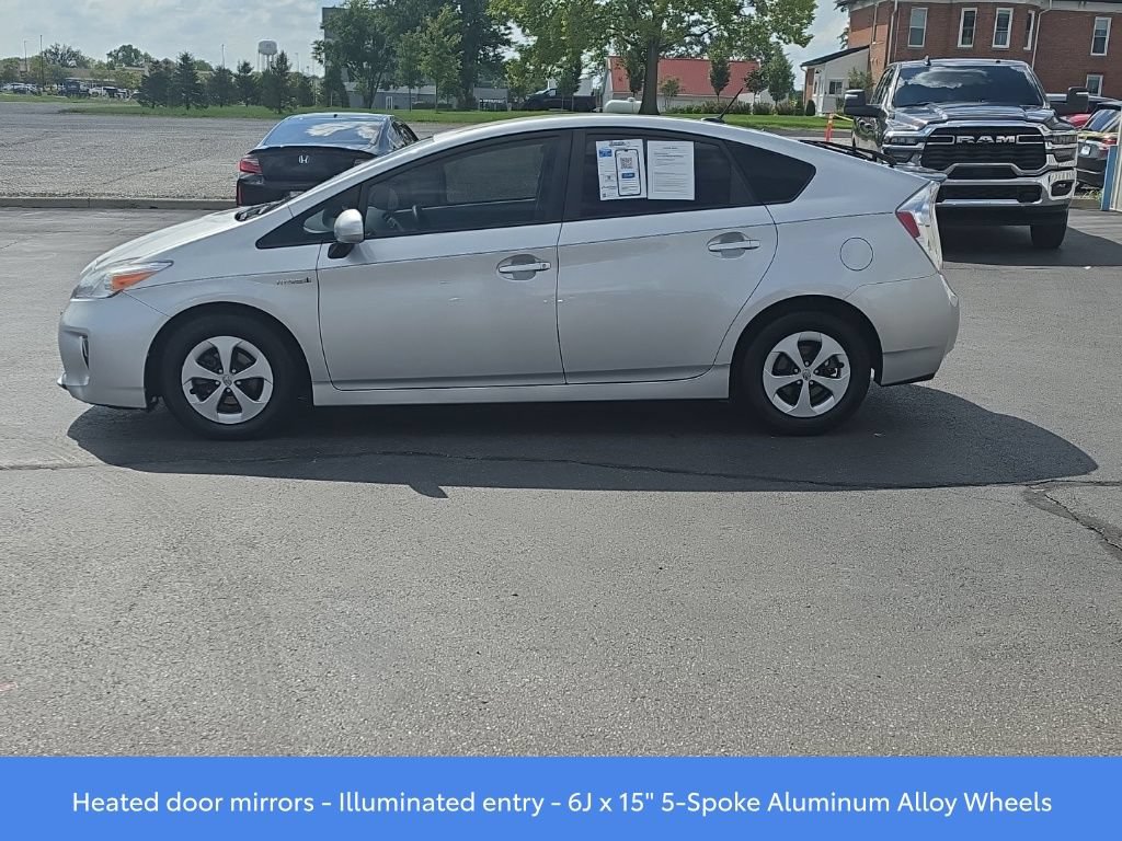 Used 2015 Toyota Prius Three FWD image 4