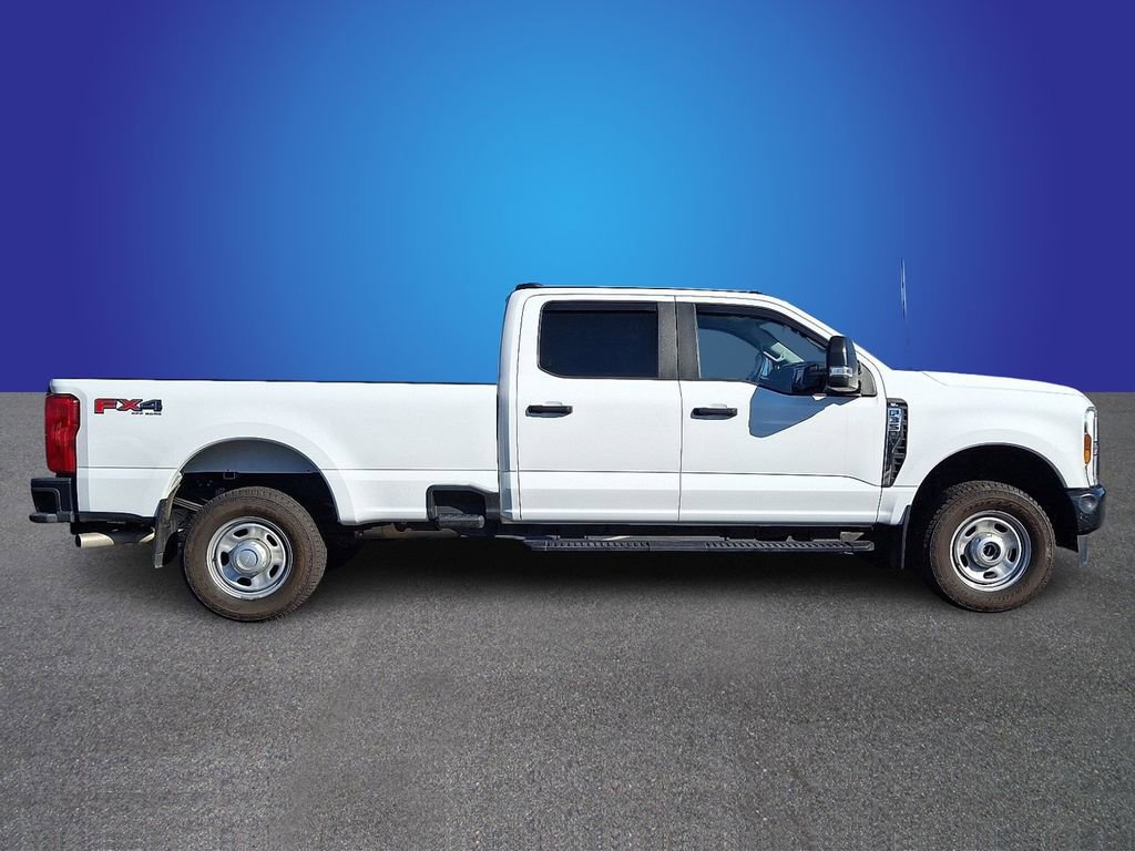 Used 2024 Ford F350 XL w/ FX4 Off-Road Package image 7