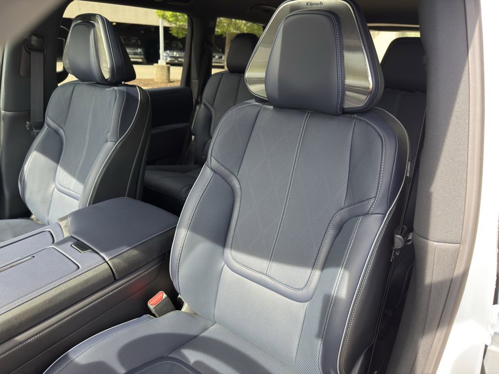 New 2026 INFINITI QX80 4WD w/ Sport Exterior Package image 17