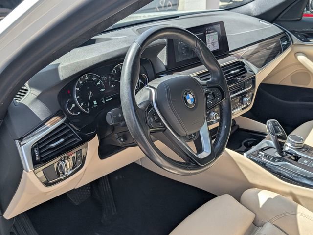 Used 2019 BMW 530i xDrive w/ Convenience Package AWD/4WD image 12