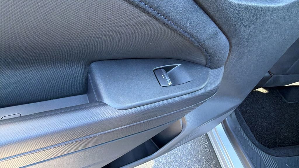 Used 2025 Subaru Forester Limited w/ Popular Package #1 image 15