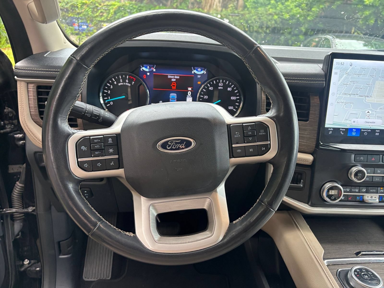 Used 2024 Ford Expedition Max Limited AWD/4WD image 30