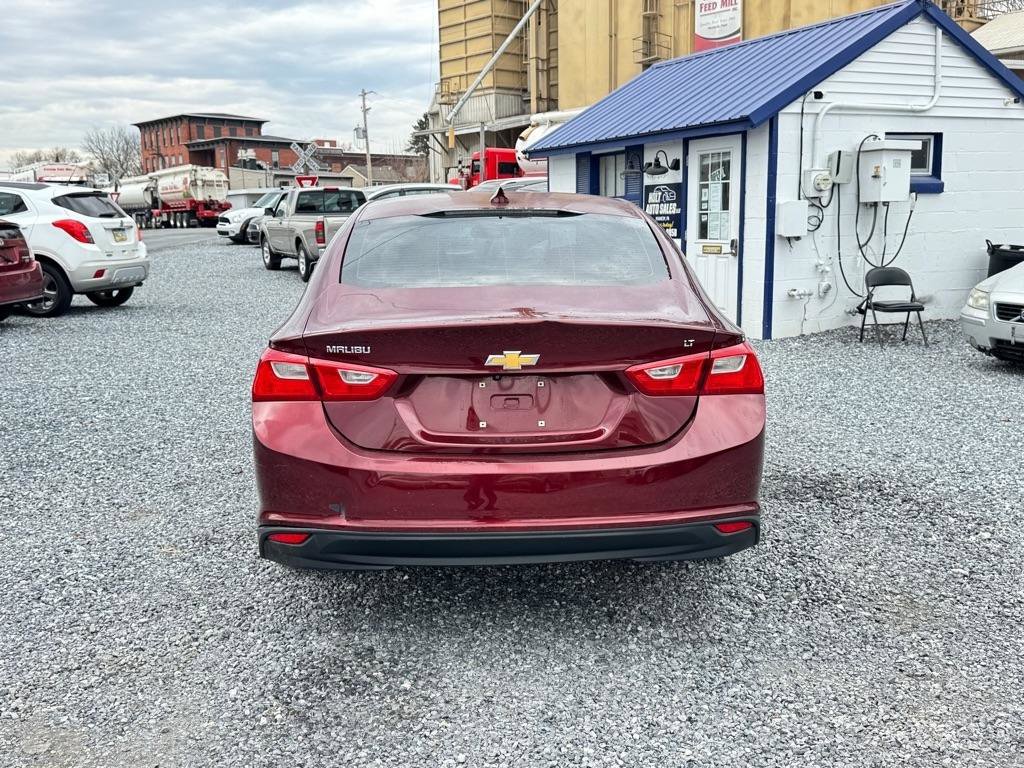 Used 2016 Chevrolet Malibu LT w/ Leather Package image 6