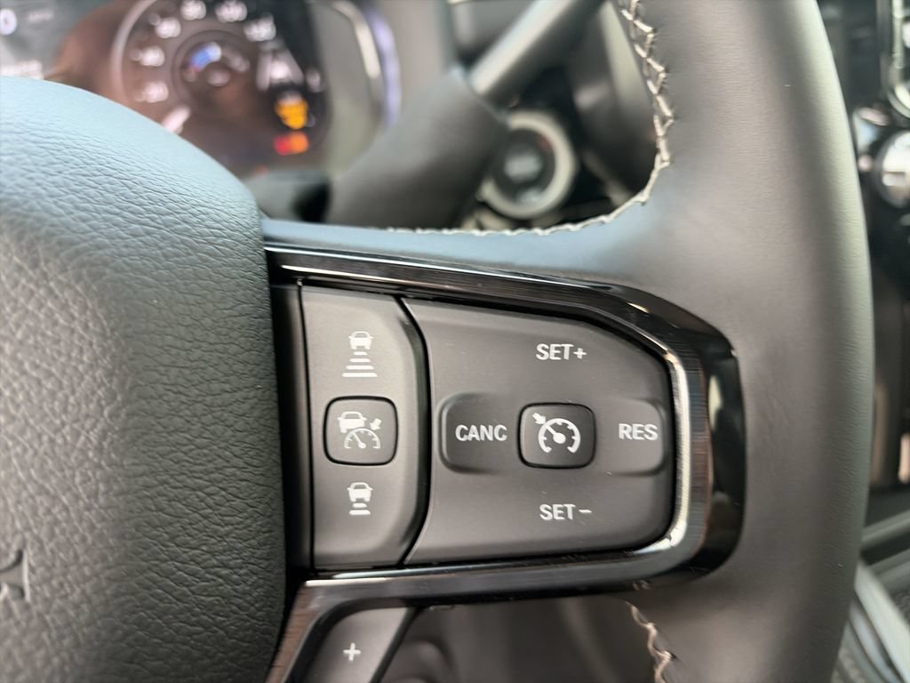 New 2026 RAM 2500 Limited AWD/4WD image 21