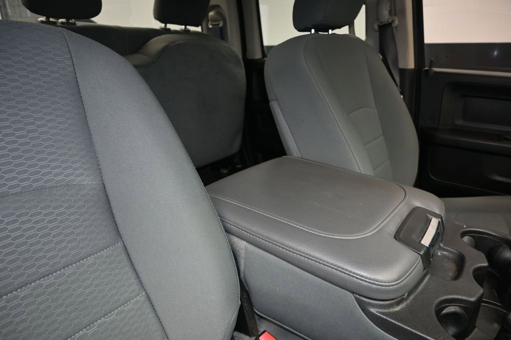 Used 2019 RAM 1500 Express AWD/4WD image 25