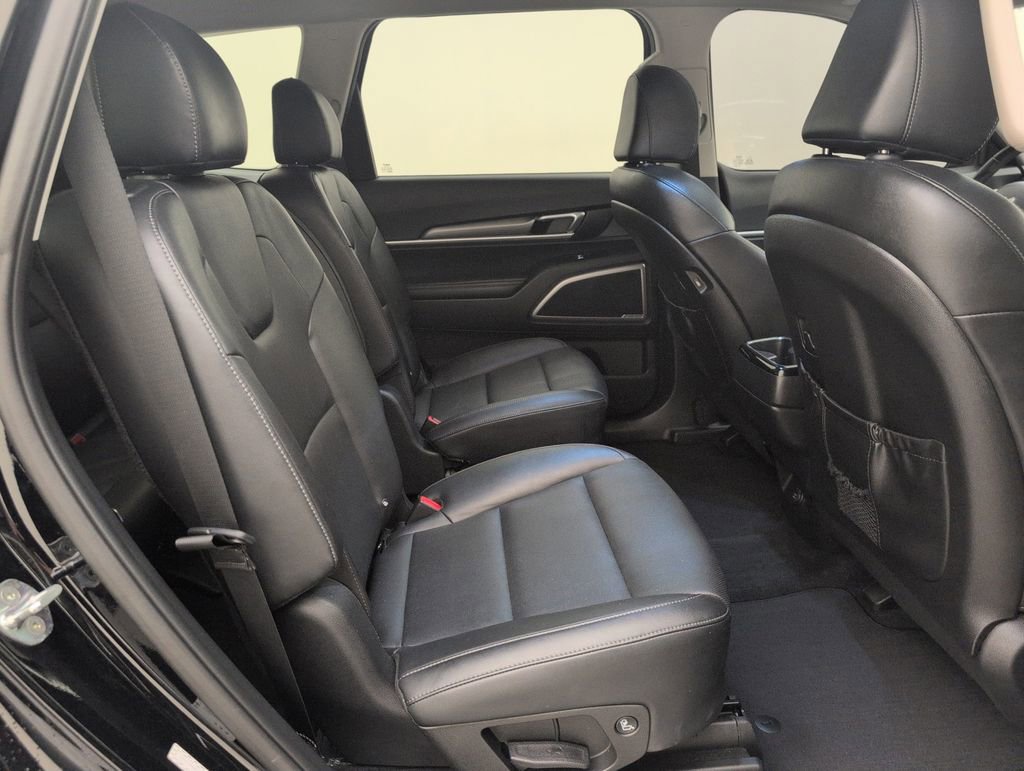 Used 2022 Kia Telluride S FWD image 17