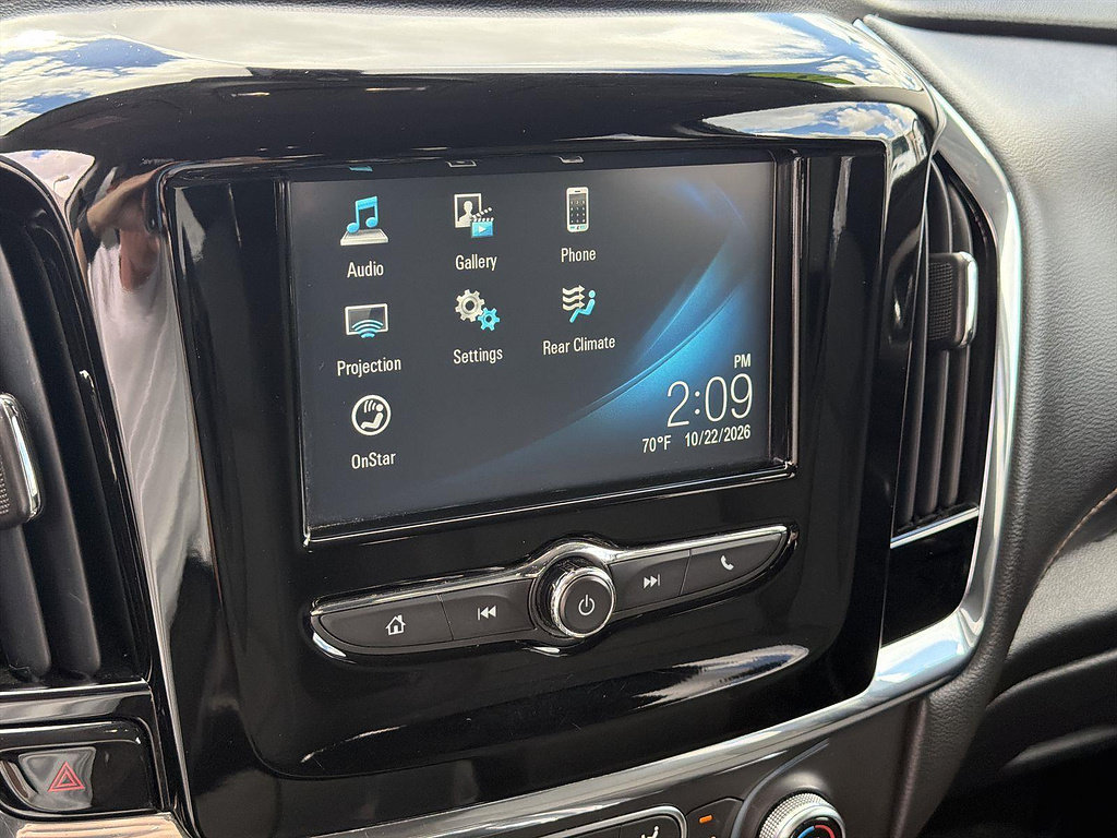 Used 2018 Chevrolet Traverse LS FWD image 39