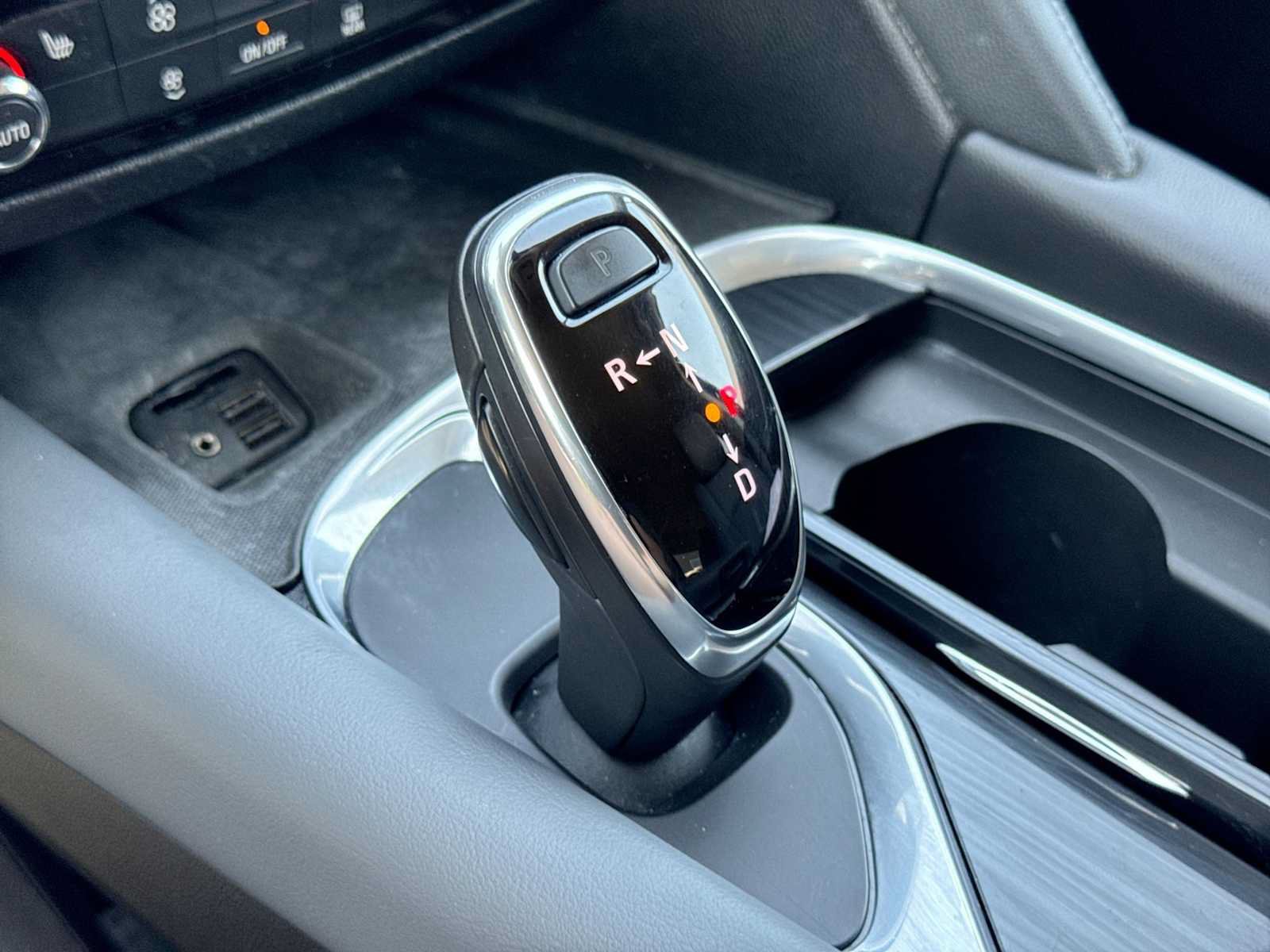 Used 2020 Buick Enclave Essence w/ LPO, Floor Liner Package FWD image 30
