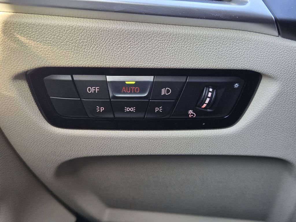 Certified 2025 BMW i4 xDrive40i image 26