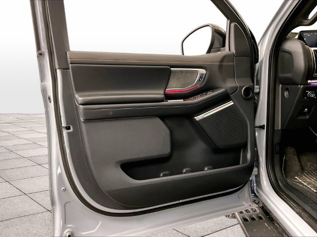 Used 2025 Ford Expedition Tremor AWD/4WD image 22