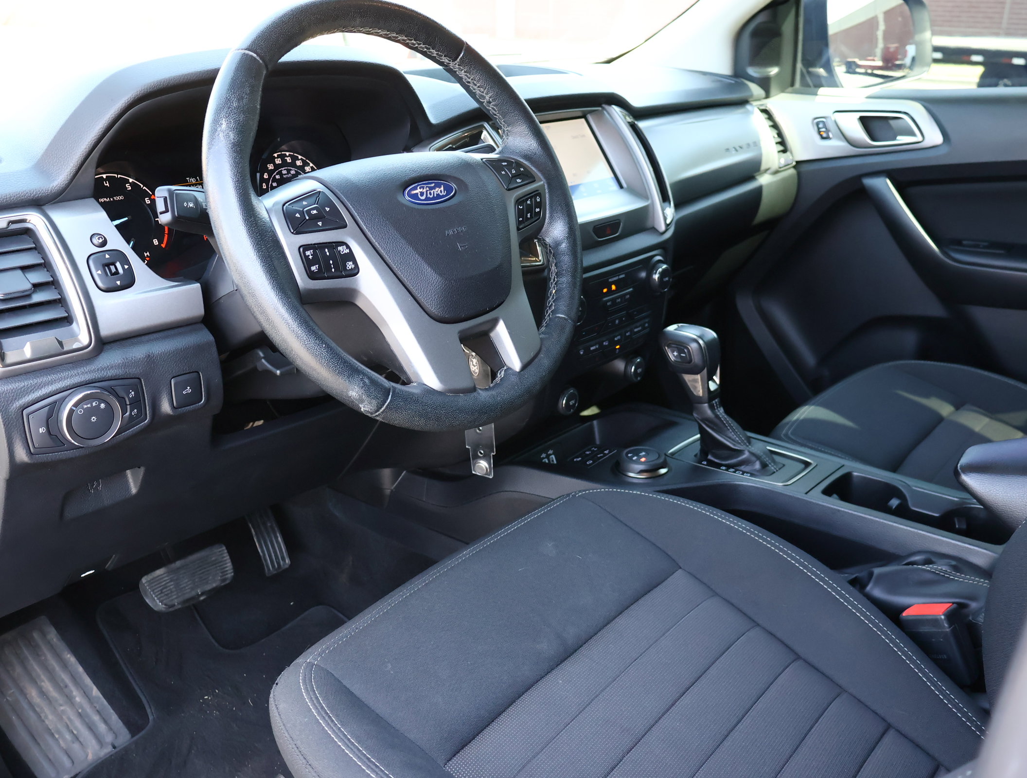 Used 2020 Ford Ranger XLT w/ Equipment Group 302A Luxury image 3