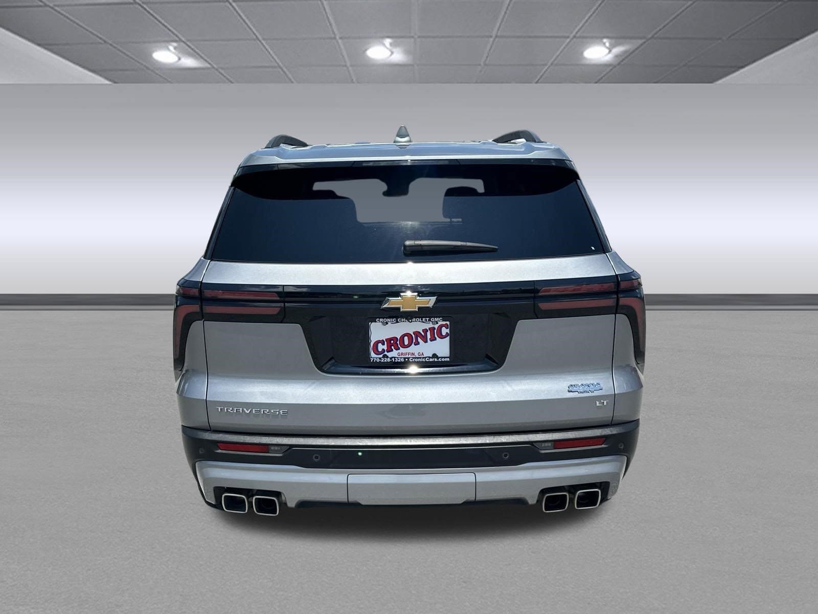 Used 2024 Chevrolet Traverse LT FWD image 4