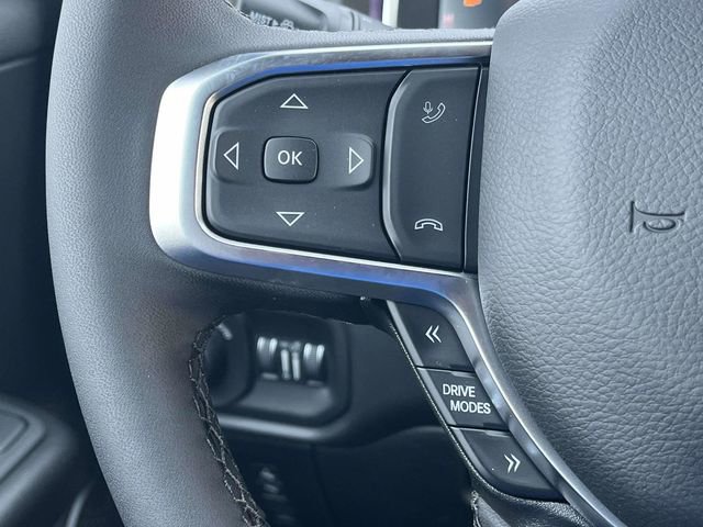 New 2026 RAM 1500 4x4 Crew Cab image 19