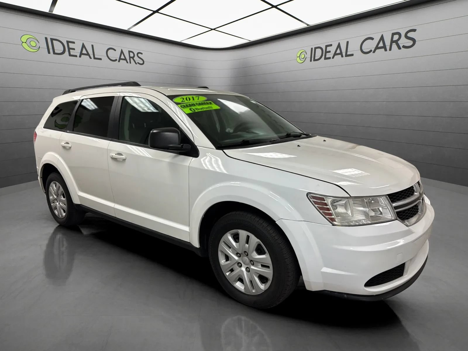 Used 2017 Dodge Journey SE